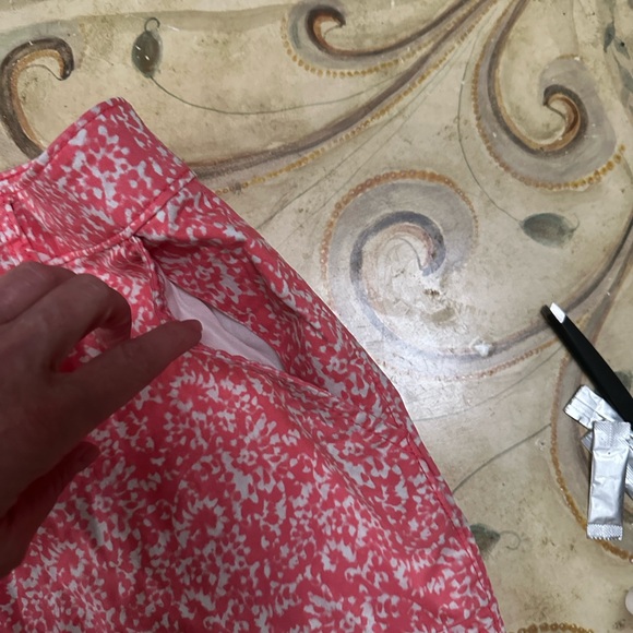 GAP Pink & White Printed Shorts - Picture 7 of 7